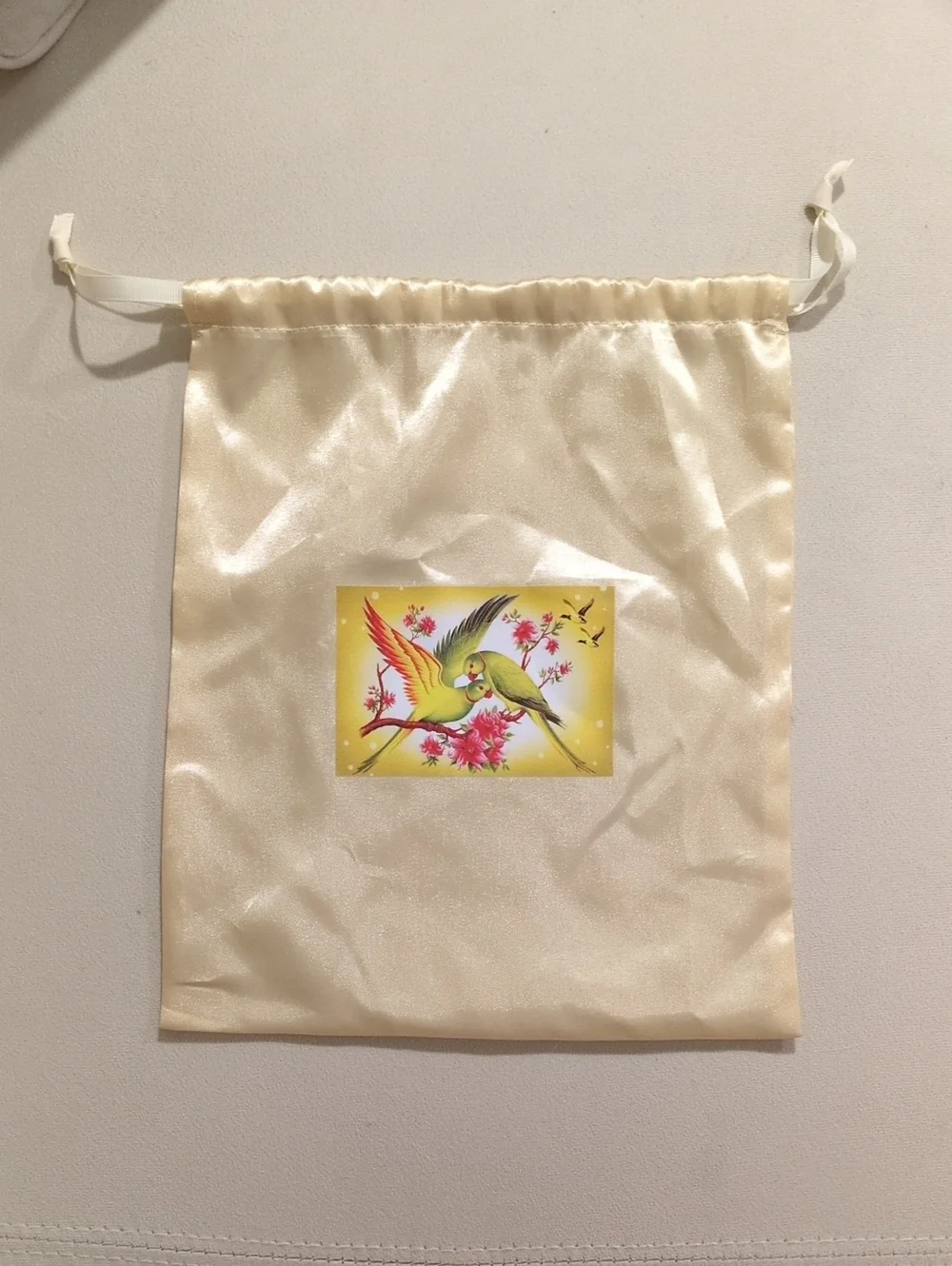 Cream Drawstring Jewelry Bag with Parrot Print